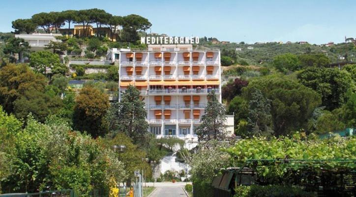 Hotel Mediterraneo Cavi di Lavagna Extérieur photo